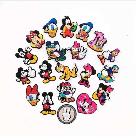 20PCS Adorable Mickey Minnie Donald Duck Cartoon Shoe Buckles - Detachable - Picture 2 of 5
